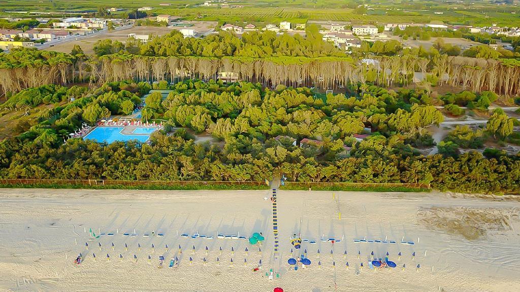 La Porta Del Sole Hotel & Village San Ferdinando Buitenkant foto