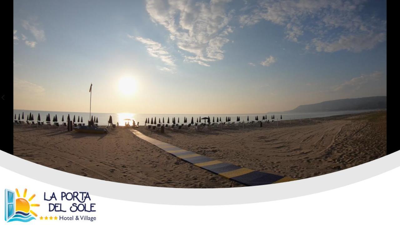 La Porta Del Sole Hotel & Village San Ferdinando Buitenkant foto